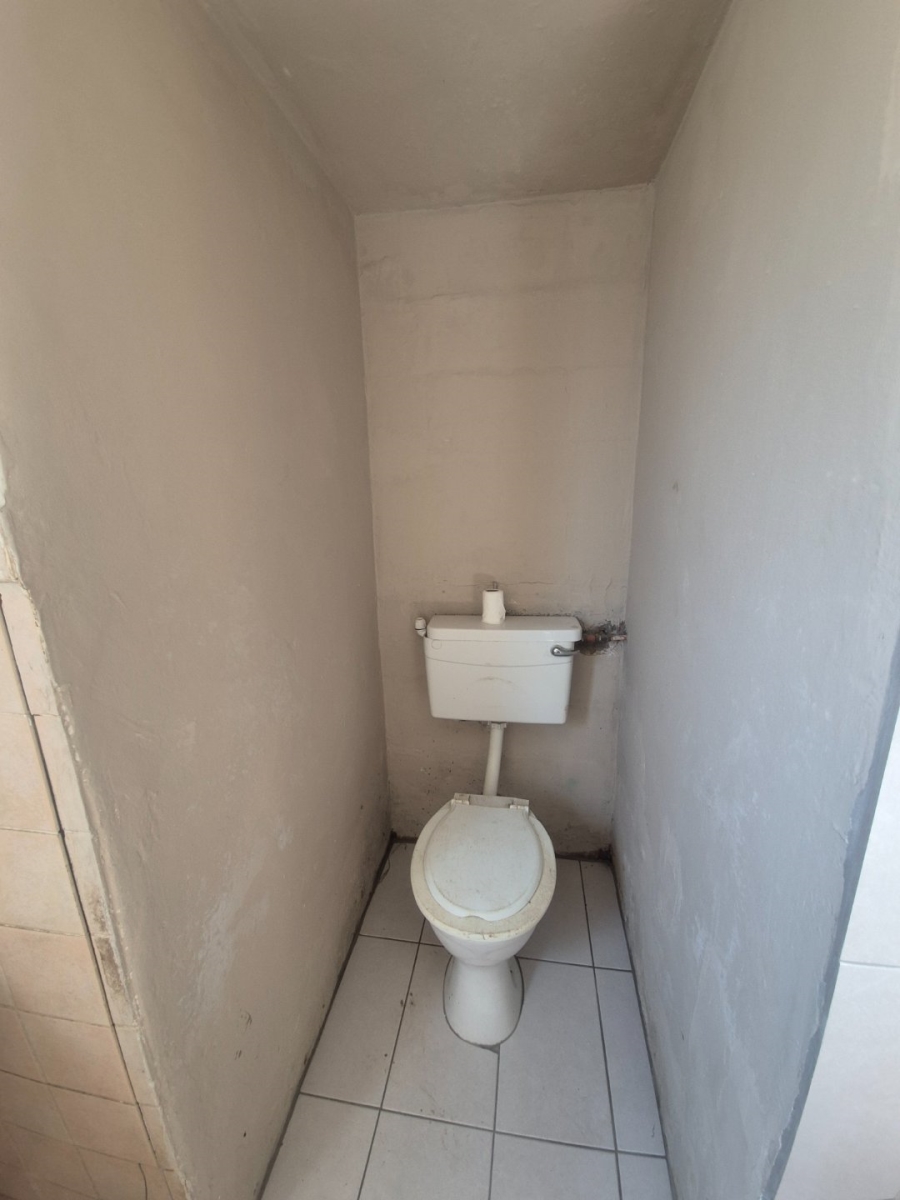 2 Bedroom Property for Sale in Soweto On Sea Eastern Cape